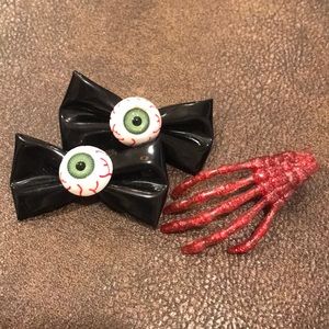 Spooky Eyeball Skeleton Hair Clip Set 💀